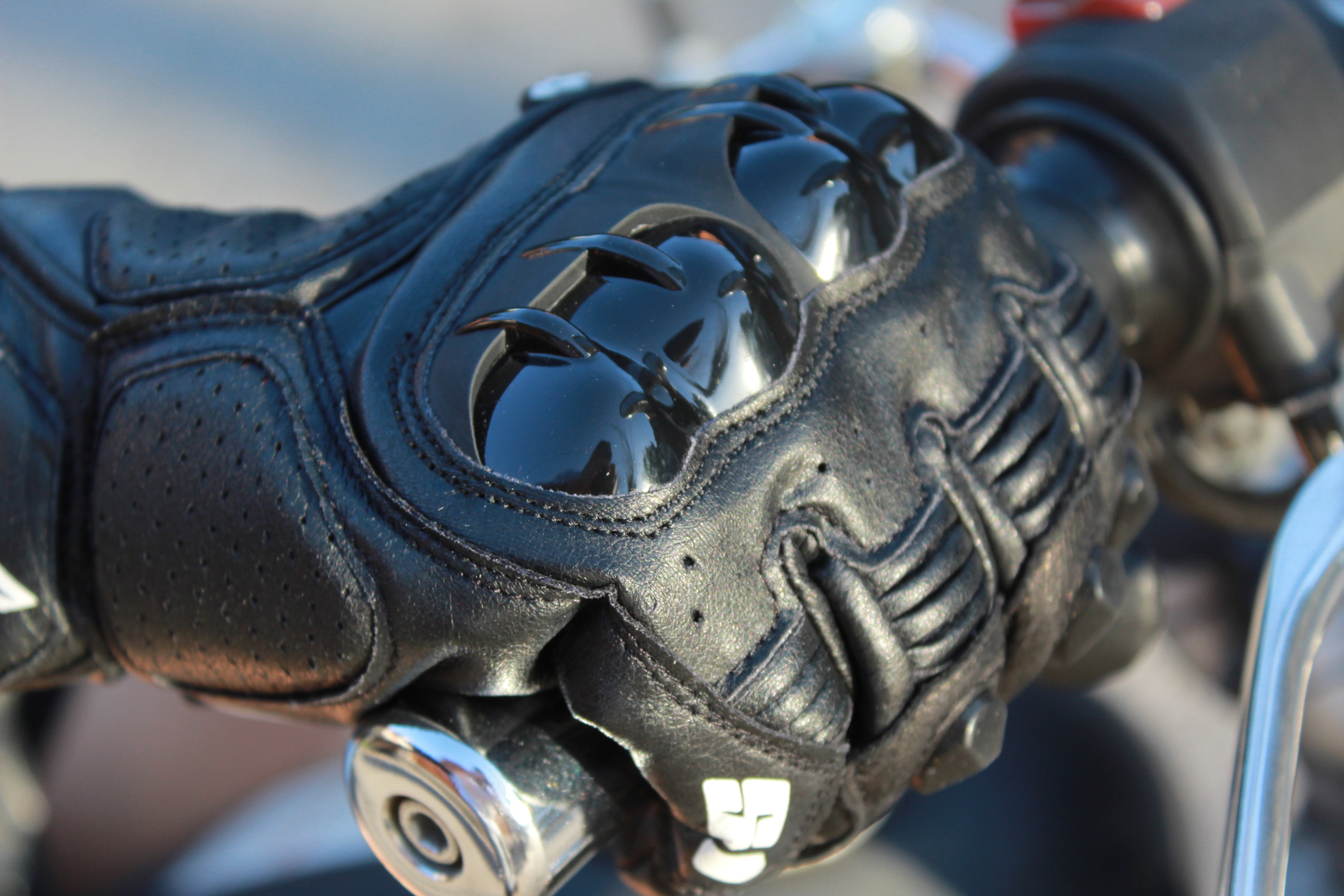 Guantes Alpinestars Negros de Moto Puño Largo – Protección Biker Profesional