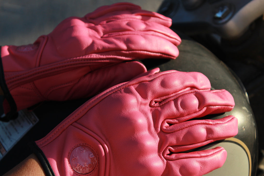 Guantes de Moto Rosados de Cuero con Protección EVA | Touch Screen para Motociclista