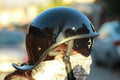 Casco Moto Tipo Jockey Negro Brillante Custom Retro – Estilo Bobber Minimalista