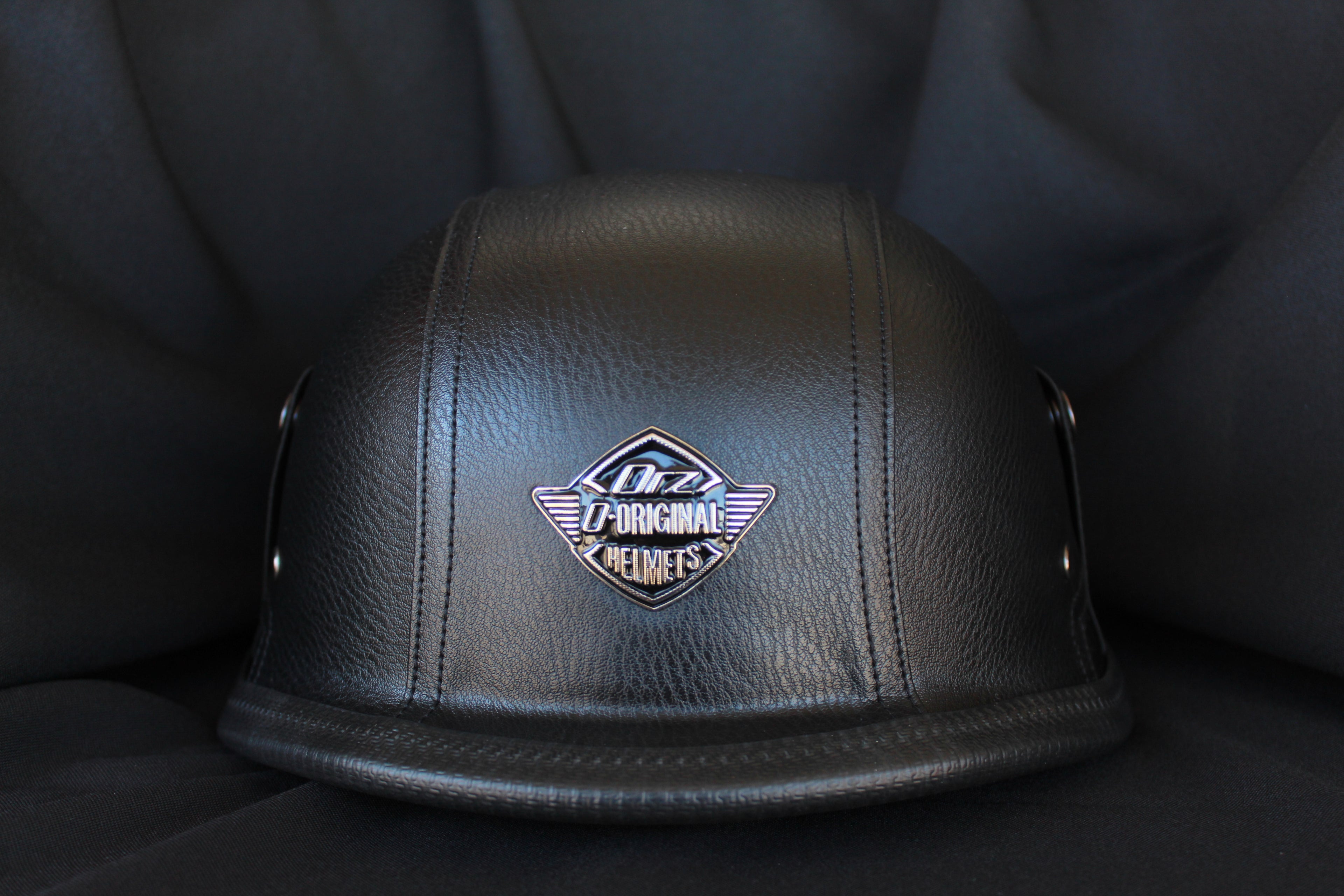 Casco Alemán Vintage de Cuero para Moto | Estilo Bobber Café Racer Custom