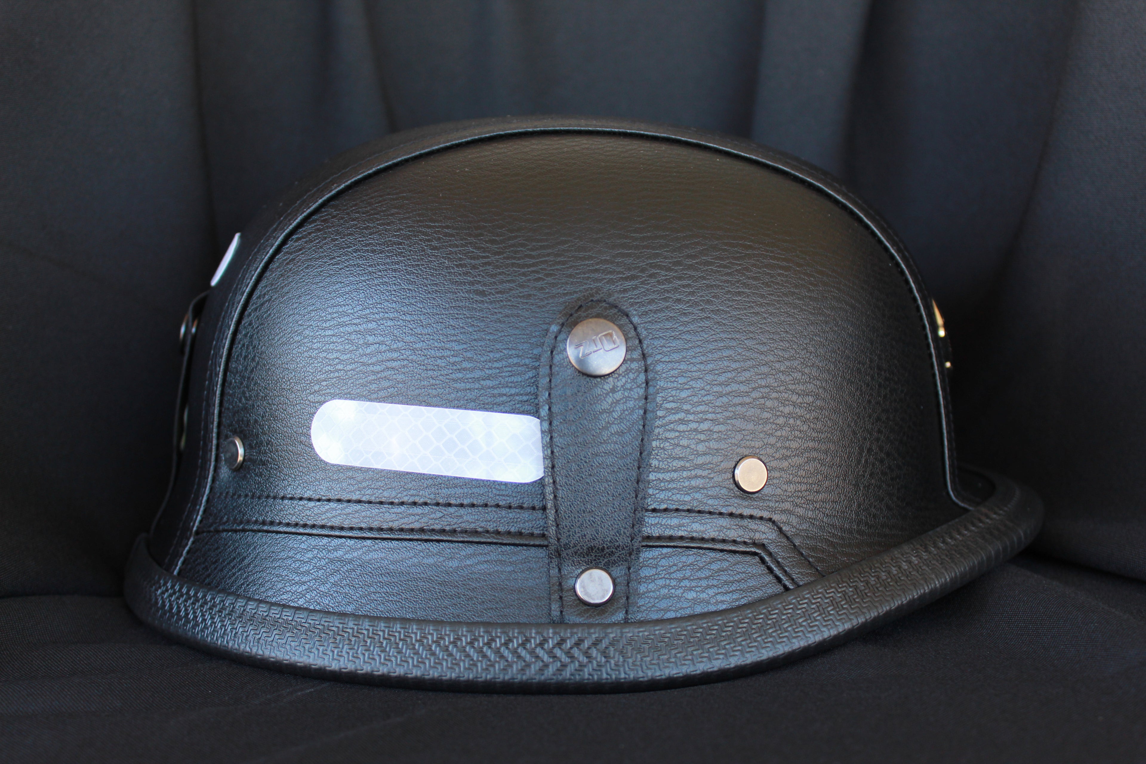 Casco Alemán Vintage de Cuero para Moto | Estilo Bobber Café Racer Custom