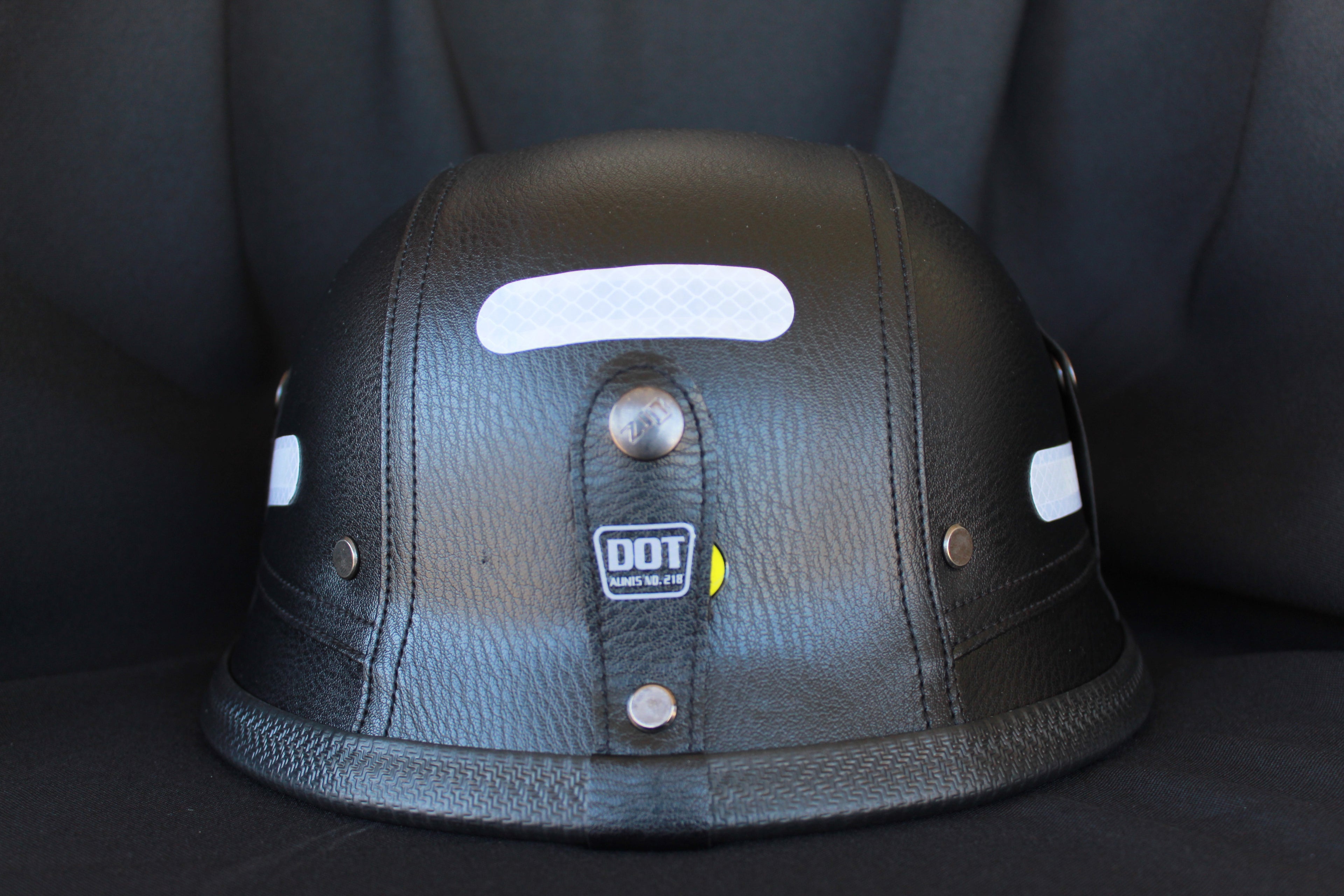 Casco Alemán Vintage de Cuero para Moto | Estilo Bobber Café Racer Custom