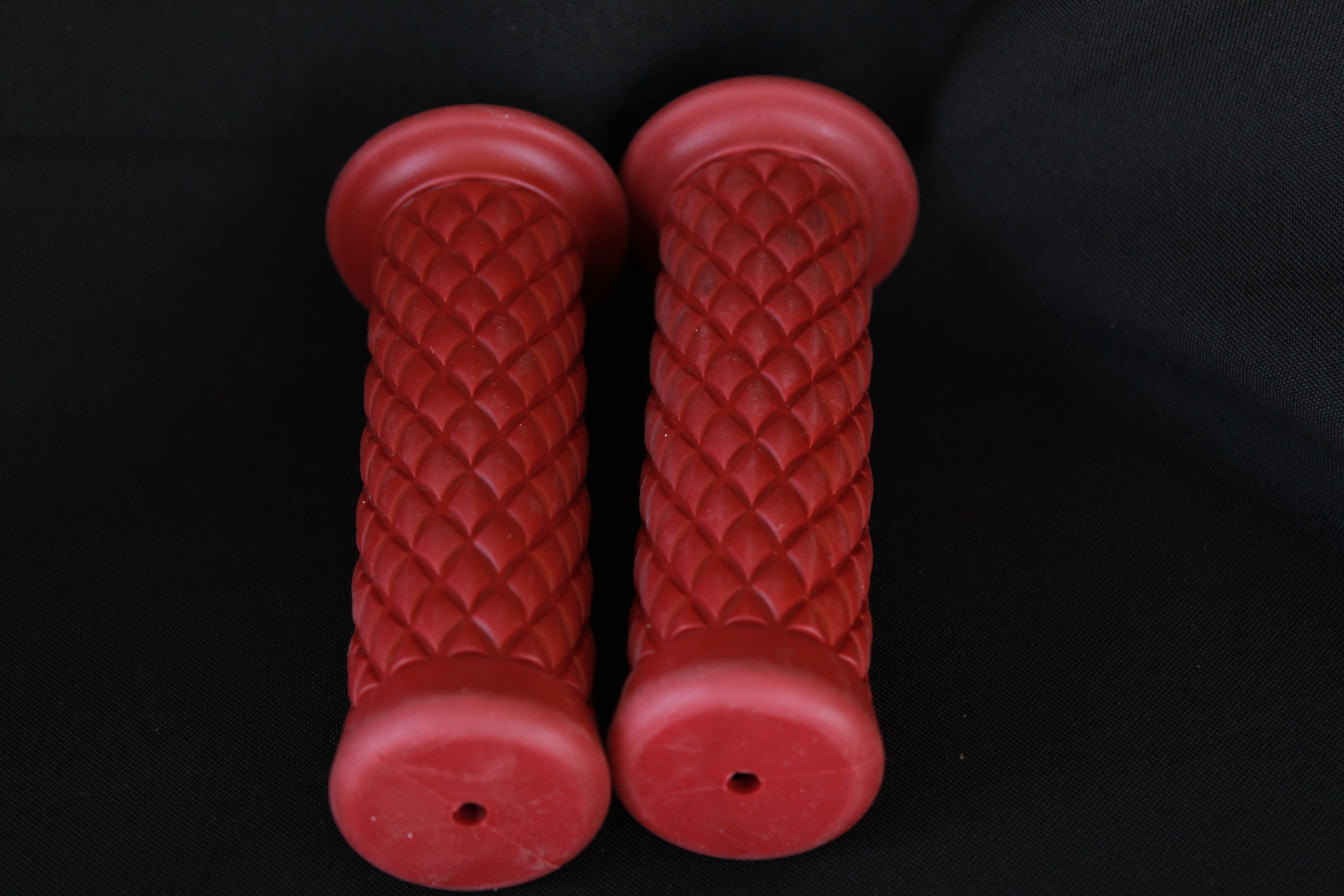 Empuñaduras Vintage de goma para Moto – Café Racer, Bobber y Chopper